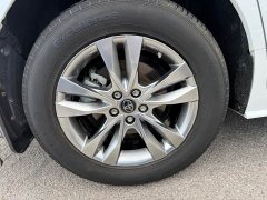 Toyota Sienna 2.5L Hybrid Comfort Edition - photo 9