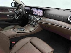 Mercedes-Benz E-Class E 260 L 4MATIC - фото 17