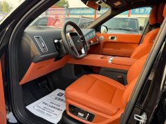 Li Auto L8 Max - ფოტო 11