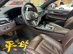 BMW 7 Series 740Li Premier M Sport Package - ფოტო 5