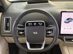Li Auto L7 Pro - ფოტო 11
