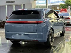 Li Auto L7 Pro - ფოტო 15