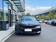 BMW 5 Series 530Li Premier M Sport Package - photo 3