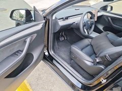 Tesla Model Y Rear-Wheel Drive - photo 17