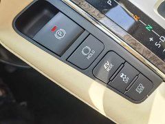 Toyota Alphard Hybrid 2.5L Premium Edition - photo 17
