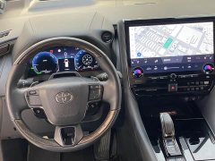 Toyota Alphard Hybrid 2.5L Premium Edition - ფოტო 11
