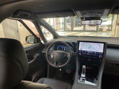 Toyota Alphard Hybrid 2.5L Premium Edition - ფოტო 15