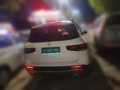 Mercedes-Benz GLB 200 Fashion Edition - photo 3