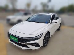 Hyundai Elantra 1.5L CVT GLX Elite - photo 1