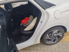 Hyundai Elantra 1.5L CVT GLX Elite - photo 13