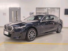 BMW i5 eDrive 35L M Sport Package - ფოტო 1
