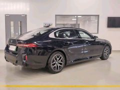 BMW i5 eDrive 35L M Sport Package - ფოტო 4
