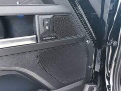 Land Rover Defender 110 3.0T P400 X-Dynamic SE - фото 12