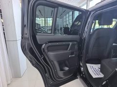 Land Rover Defender 110 3.0T P400 X-Dynamic SE - фото 16