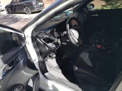 Chevrolet Cruze Mild Hybrid RS 330T Automatic Comfort Edition - фото 12