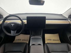 Tesla Model 3 Rear-Wheel Drive - ფოტო 4