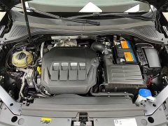 Volkswagen Tiguan L 330TSI Automatic FWD Smart Comfort Edition - фото 14