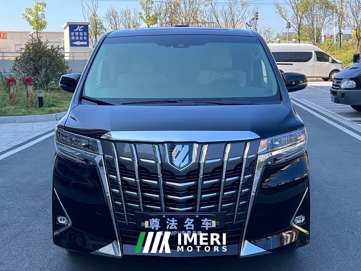 Toyota Alphard Hybrid 2.5L Premium Edition - автомобиль из Китая