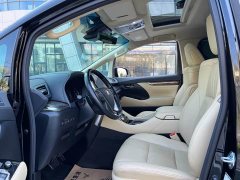 Toyota Alphard Hybrid 2.5L Premium Edition - фото 7