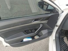 Volkswagen Lavida 1.5L Automatic Comfort - ფოტო 7