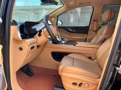 Voyah Dream PHEV Extended Range Luxury Edition - ფოტო 4