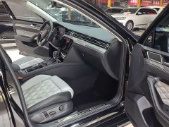 Volkswagen Magotan 2 Million Units Commemorative Edition 330TSI DSG Leading Version - photo 11