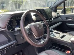 Toyota Sienna 2.5L Hybrid Platinum Edition - photo 12