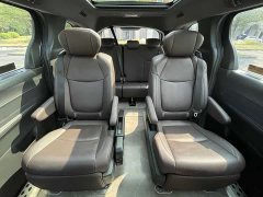 Toyota Sienna 2.5L Hybrid Platinum Edition - photo 13