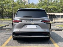 Toyota Sienna 2.5L Hybrid Platinum Edition - photo 6