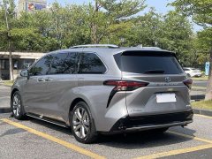 Toyota Sienna 2.5L Hybrid Platinum Edition - photo 7