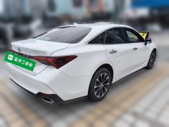 Toyota Avalon 2.0L Luxury Edition - ფოტო 4