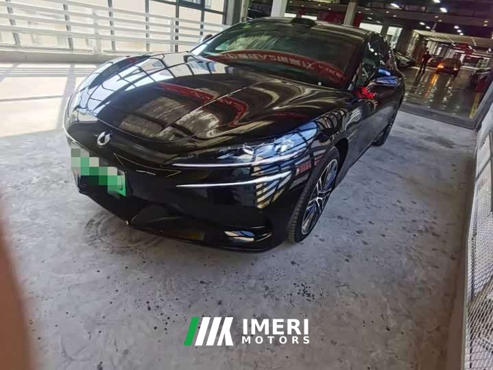 Denza Z9GT Flash Charging Flagship - ავტომობილი ჩინეთიდან