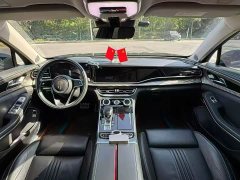 FAW Red Flag H9 2.0T Smart Connected Premium Edition - фото 4