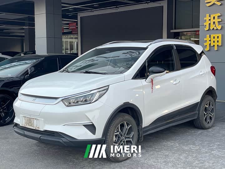 BYD Yuan Pro 401KM Luxury - автомобиль из Китая