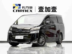Toyota Vellfire Dual Engine 2.5L Black Gold Limited Edition - фото 1
