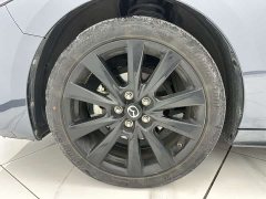 Mazda 3 Axela 2.0L Auto Obsidian Shining Edition - ფოტო 13