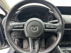 Mazda 3 Axela 2.0L Auto Obsidian Shining Edition - ფოტო 17