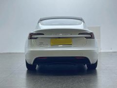 Tesla Model 3 Rear-Wheel Drive - ფოტო 4