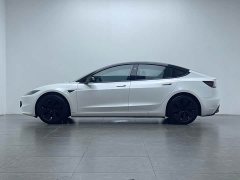Tesla Model 3 Rear-Wheel Drive - ფოტო 8
