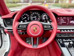 Porsche 911 Carrera Cabriolet 3.0T - ფოტო 9