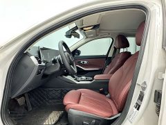 BMW 3 Series 320Li M Sport Package - фото 4