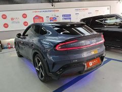 Xiaomi YU7 Four-Wheel Drive Max Edition - ფოტო 3