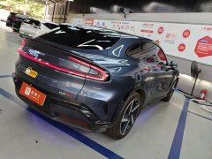 Xiaomi YU7 Four-Wheel Drive Max Edition - ფოტო 4