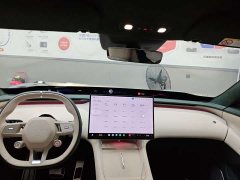 Xiaomi YU7 Four-Wheel Drive Max Edition - ფოტო 5