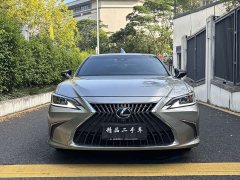 Lexus ES 200 Excellence Edition - photo 2