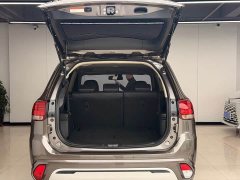 Mitsubishi Outlander 2.4L AWD Enjoy Edition 7-Seater - photo 17