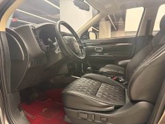 Mitsubishi Outlander 2.4L AWD Enjoy Edition 7-Seater - photo 4