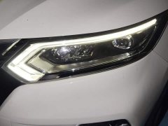 Nissan Qashqai 2.0L CVT Luxury - фото 5