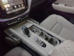 Volvo XC60 B5 AWD Smart Luxury Edition - ფოტო 16