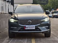 Volvo XC60 B5 AWD Smart Luxury Edition - ფოტო 2